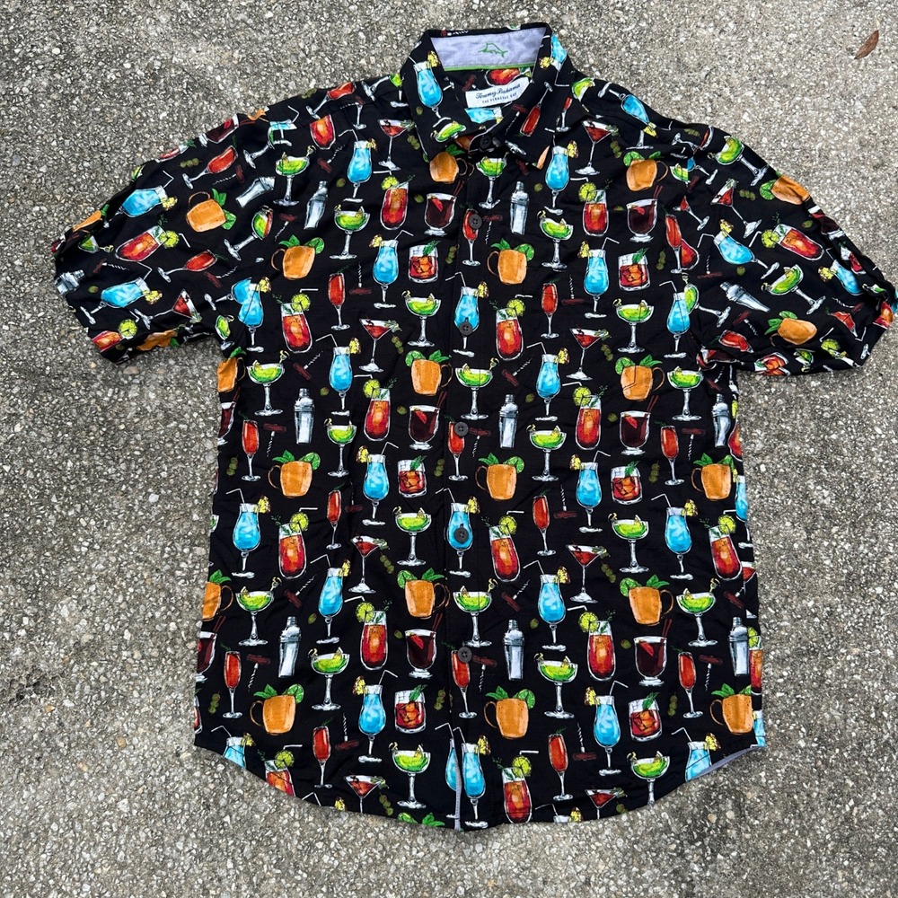 Tommy Bahama Veracruz Cay Mens Small Black Cocktail Drink Print Button Down
